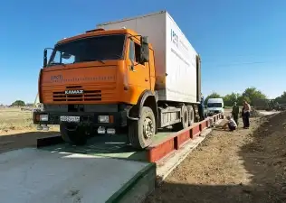Строительство 80-тонных электронных автомобильных...