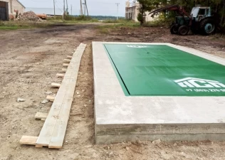 Коннов